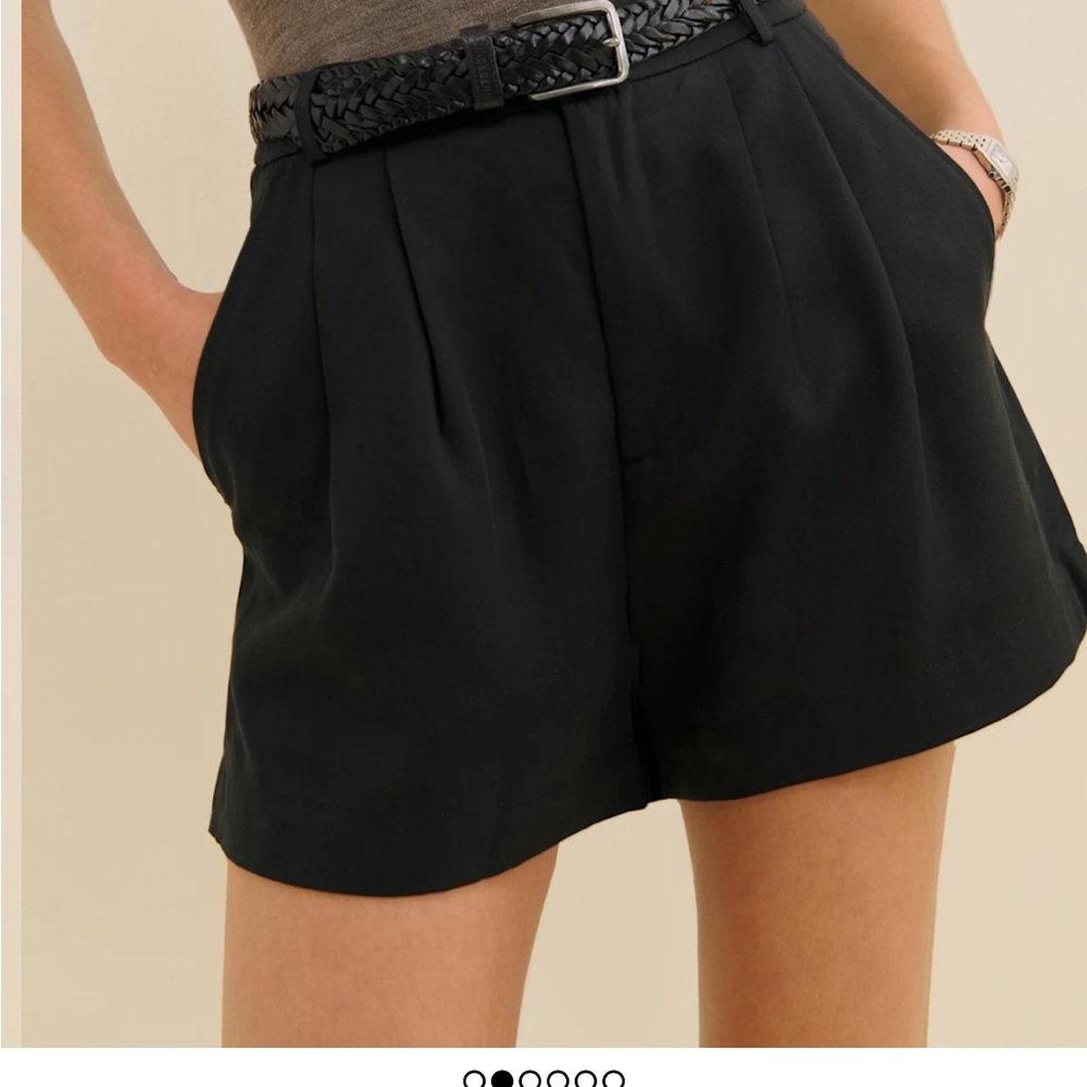 NWOT Reformation Mason Short Size 8